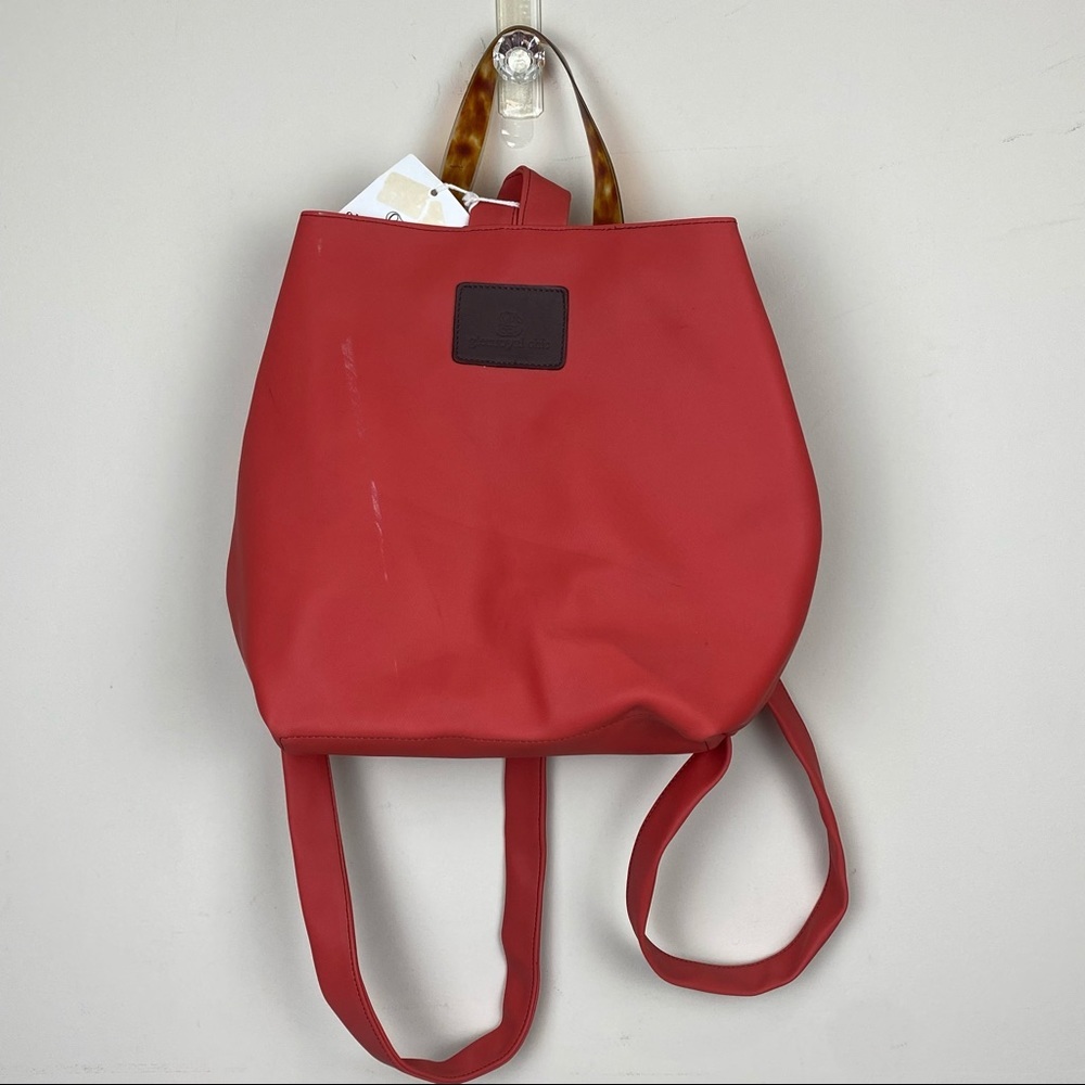 glenroyal chic || Layla Backpack; Red